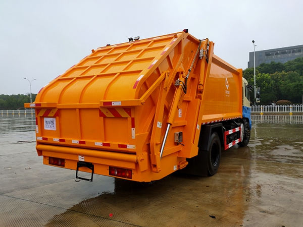 東風天錦12-14方壓縮垃圾車