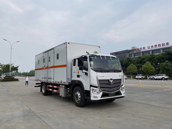 福田歐航易燃氣體廂式運輸車