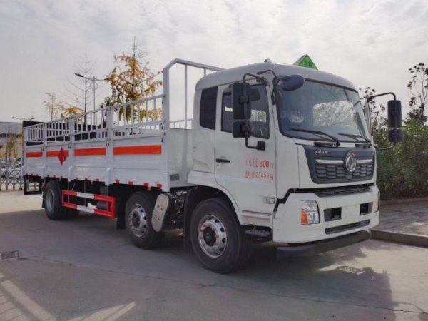 東風天錦小三軸氣瓶運輸車