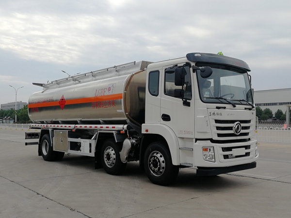 東風錦程小三軸25方鋁合金運油車