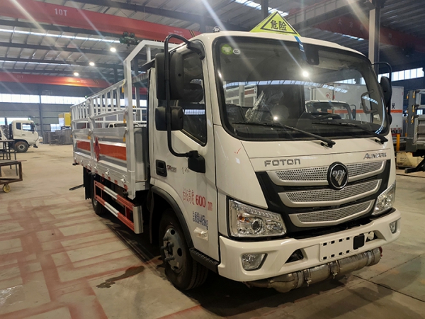 福田歐馬可藍牌氣瓶運輸車