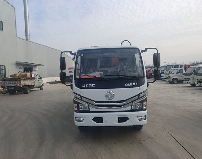 東風多利卡6方壓縮垃圾車